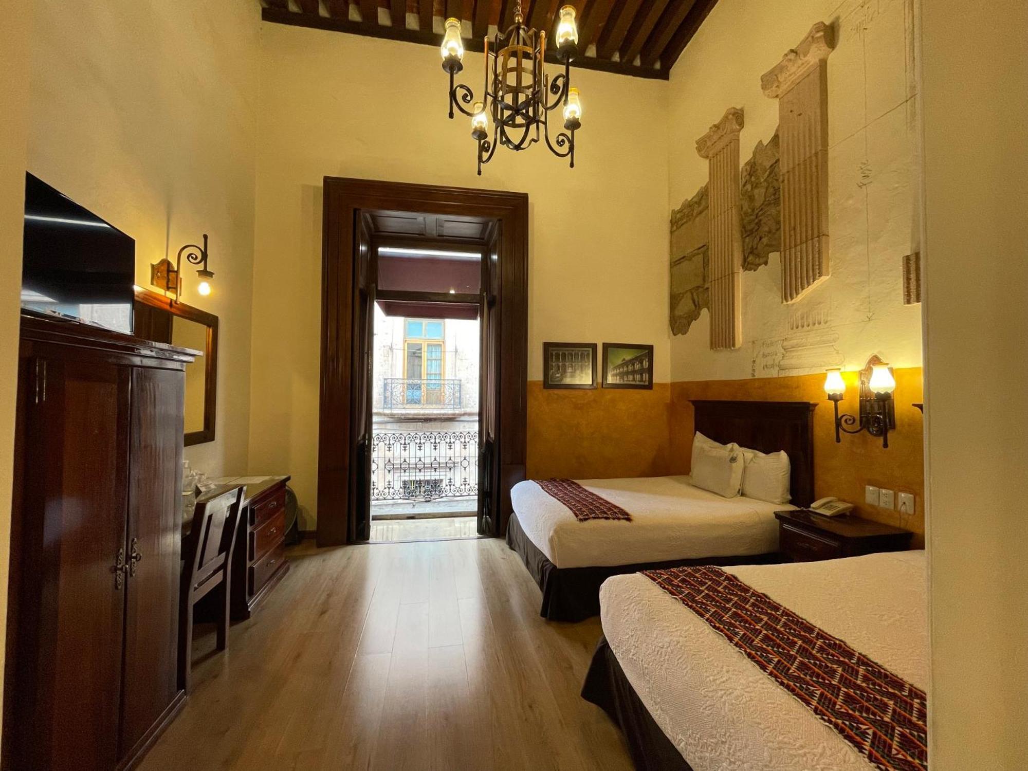 Hotel Historia Morelia Esterno foto