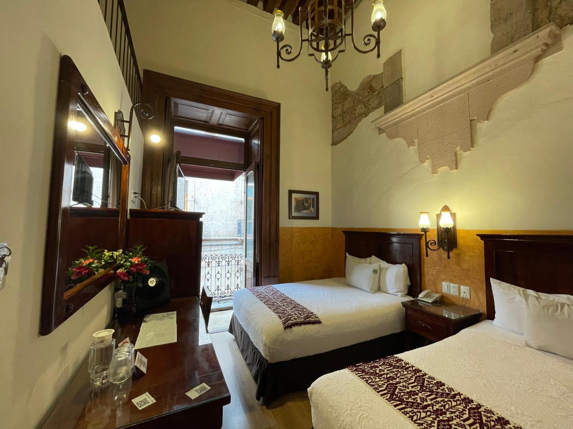 Hotel Historia Morelia Esterno foto