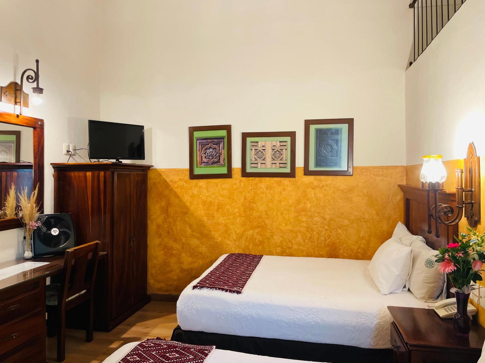 Hotel Historia Morelia Esterno foto