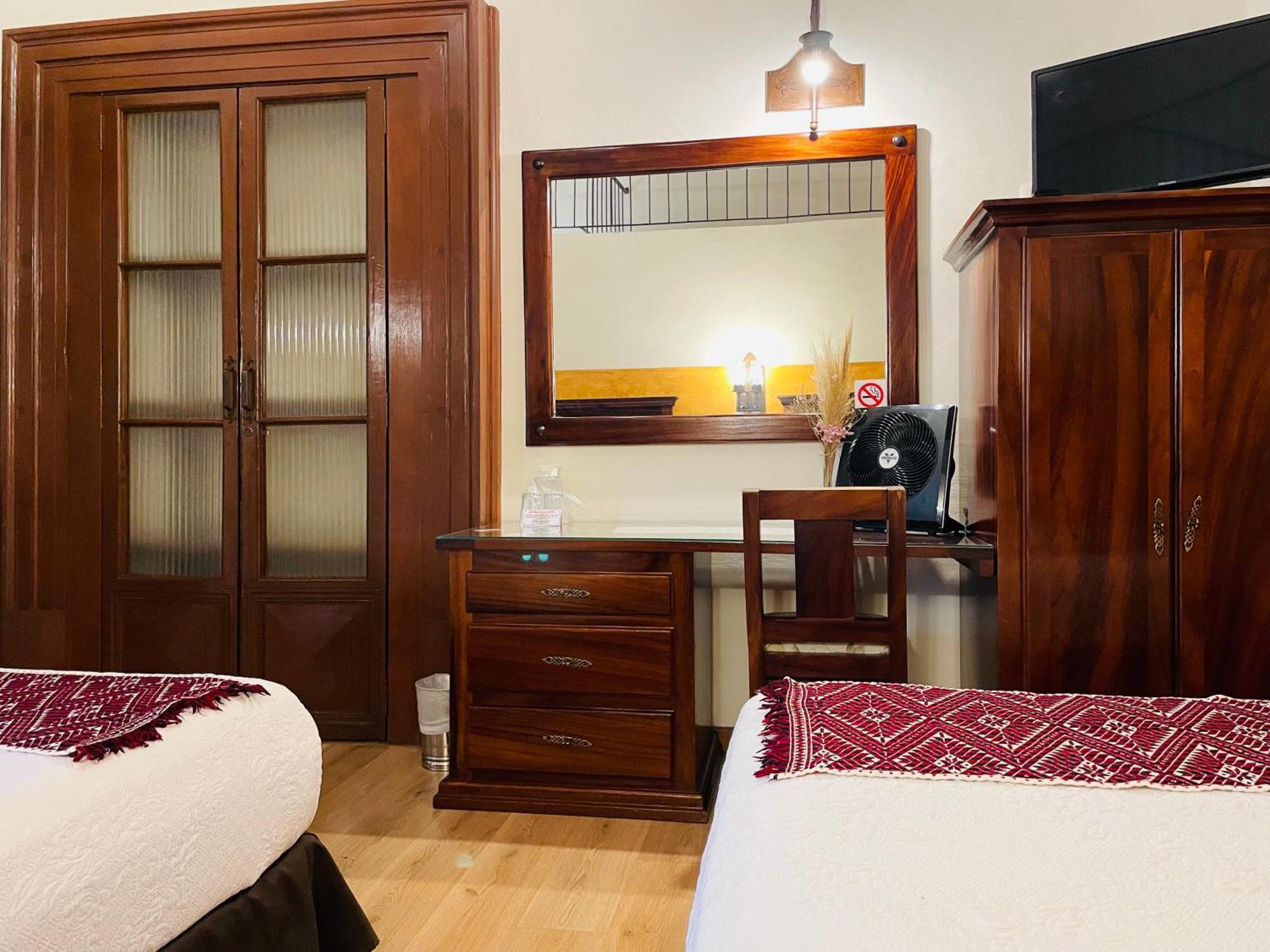 Hotel Historia Morelia Esterno foto