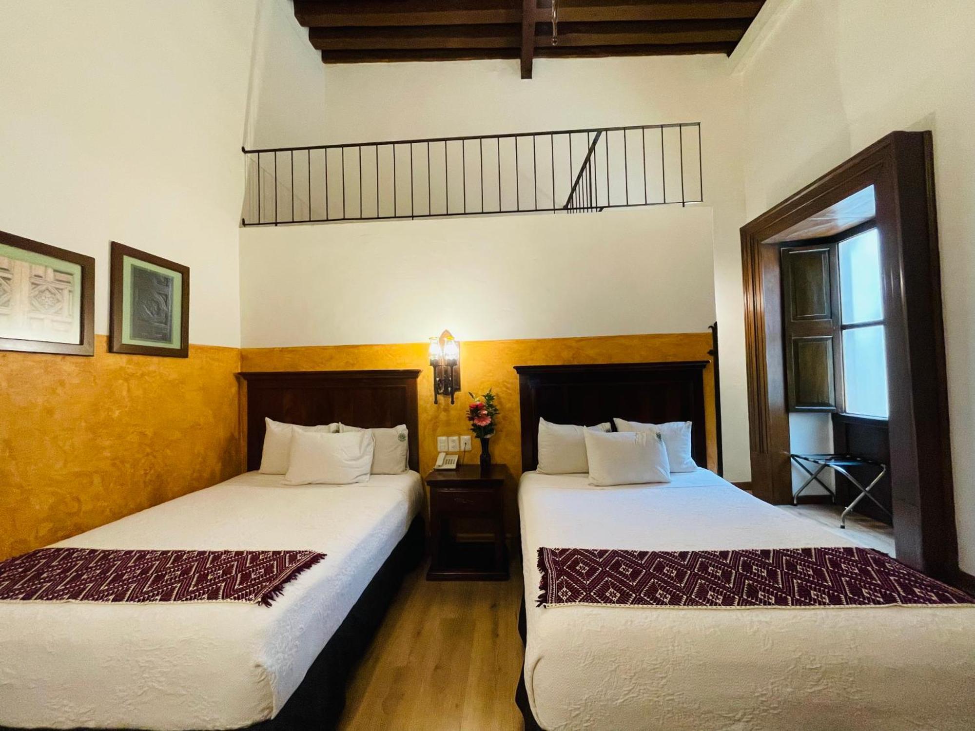 Hotel Historia Morelia Esterno foto